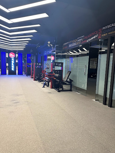 Repeat7 high performance gym