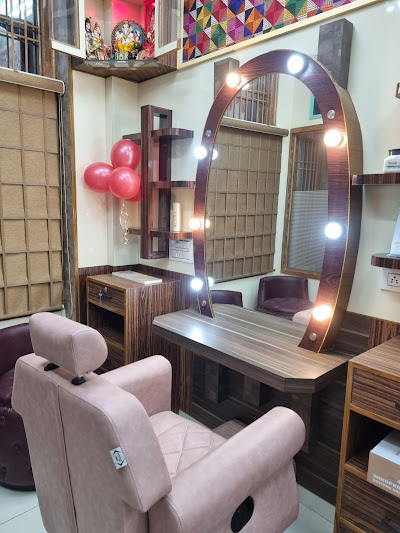 Glamour Posh Looks Luxury Salon