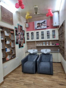 Glamour Posh Looks Luxury Salon