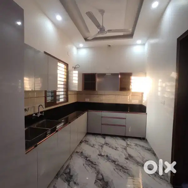 Independent Luxury villa 4bhk