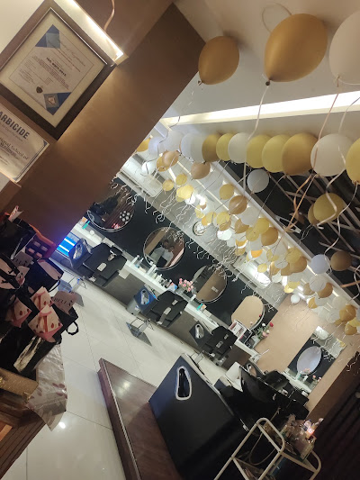 Bella International School of Beauty & Wellness and Luxury Salon