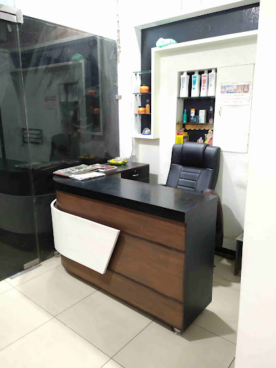 Headhackers Unisex Saloon in Rajpura