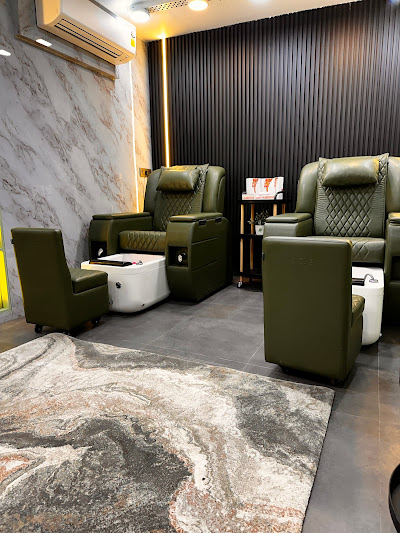 Salon Da Evolve in Chandigarh