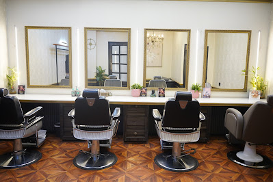 Tress Lounge A Family Salon