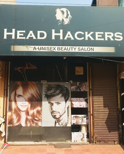 Headhackers Unisex Saloon in Rajpura