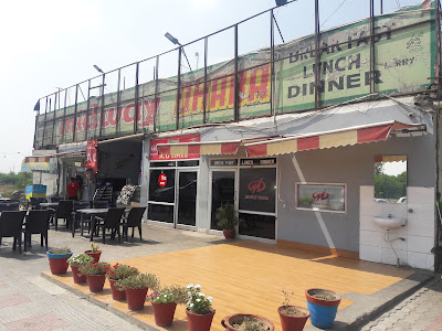 The midway dhaba in Rajpura