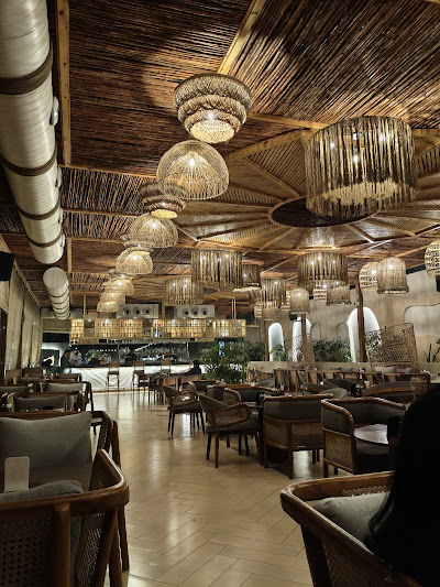 LÀSKA Kitchen & Bar