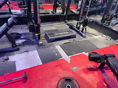 Pro Ultimate Gyms Omaxe Mall in Ludhiana