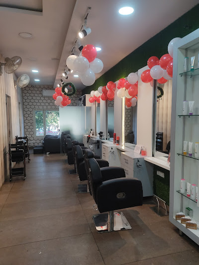 Avalon Unisex Salon