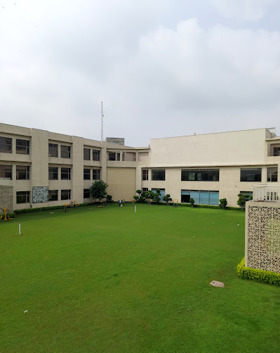 Delhi World Public School