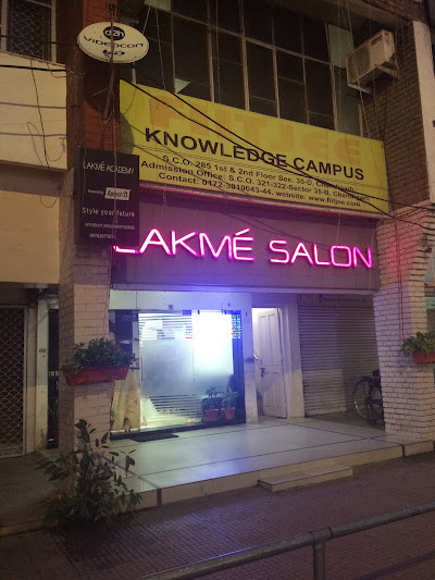Lakme Salon in Chandigarh
