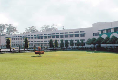 KB DAV Senior Secondary Public School