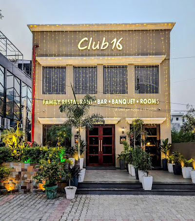 Club 16