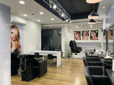 Lakme Salon in Dhangu Road,Pathankot