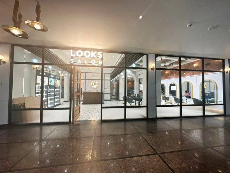 Looks Unisex Salon in Pathankot