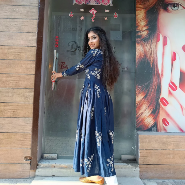 Vaani's Dreamz Beauty Salon in Pathankot