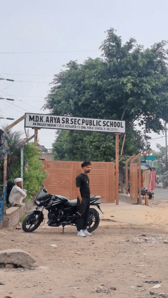 Mela Devi Kalra Arya Senior Secondary Public School in Pathankot