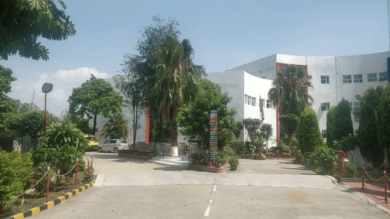 Partap World School in Pathankot