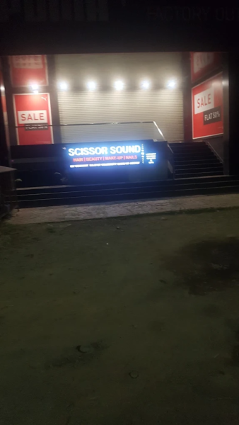 Scissor Sound Unisex Luxury Salon in Pathankot