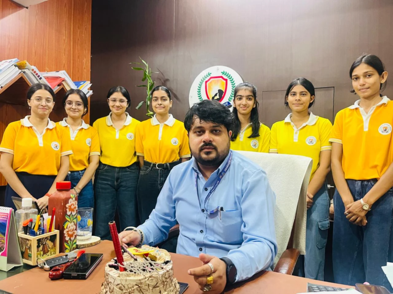 Chanakya's IIT, NEET, JEE, NDA Coaching in Pathankot