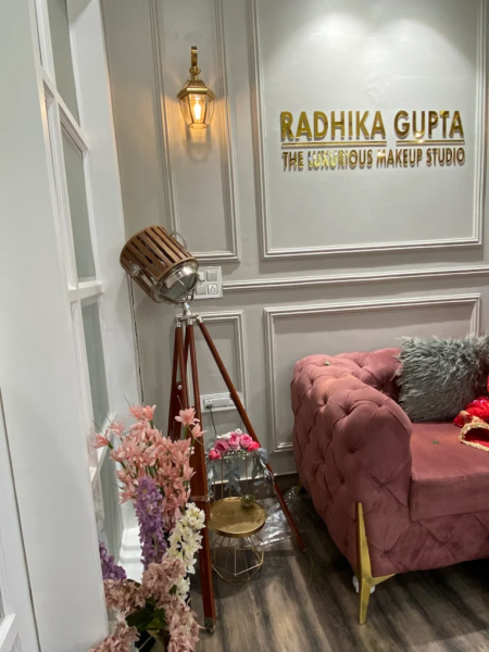 Luxurious Makeups by Radhika Gupta in Pathankot