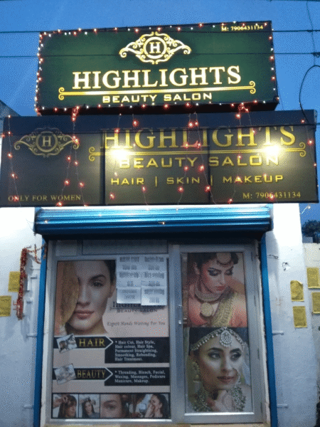 Highlights Beauty Salon in Pathankot