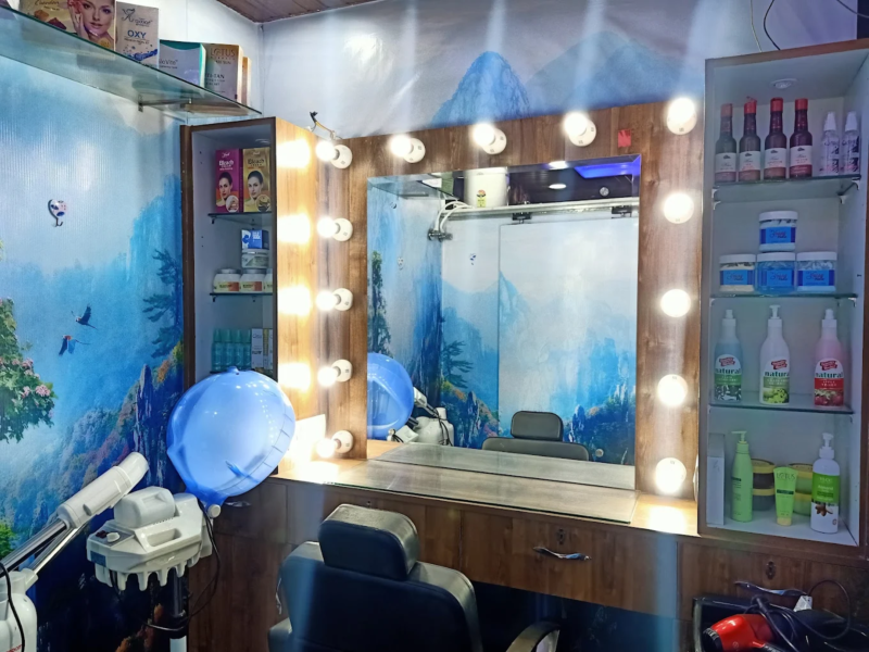 Elysium Unisex Salon in Pathankot