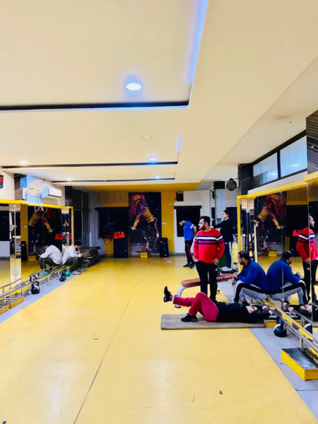 The Lion's den gym (Rajesh Arora) Chandni Chowk, Nabha Gate, Patiala