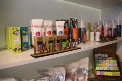 Blossom Kochhar Aroma Magic Unisex Salon and Academy Hira nagar Patiala