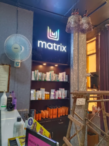 Lux Salon Lower Mall Road, New Lal Bagh Colony, Patiala