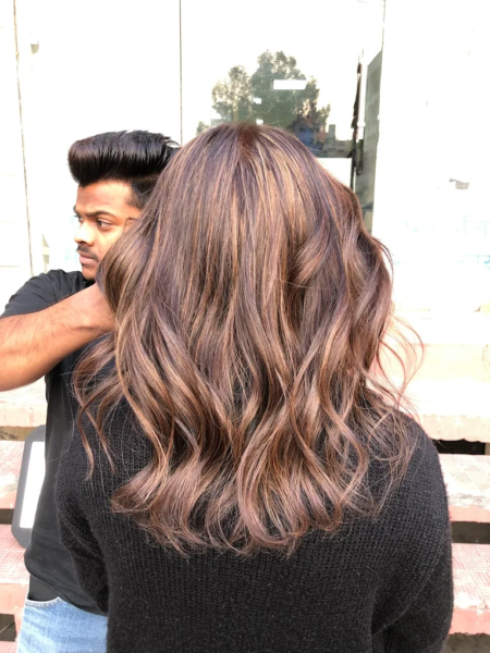 Lux Salon Lower Mall Road, New Lal Bagh Colony, Patiala
