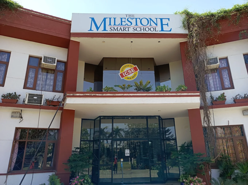 The Milestone Smart School D.L.F. Colony Sirhind Road, Patiala